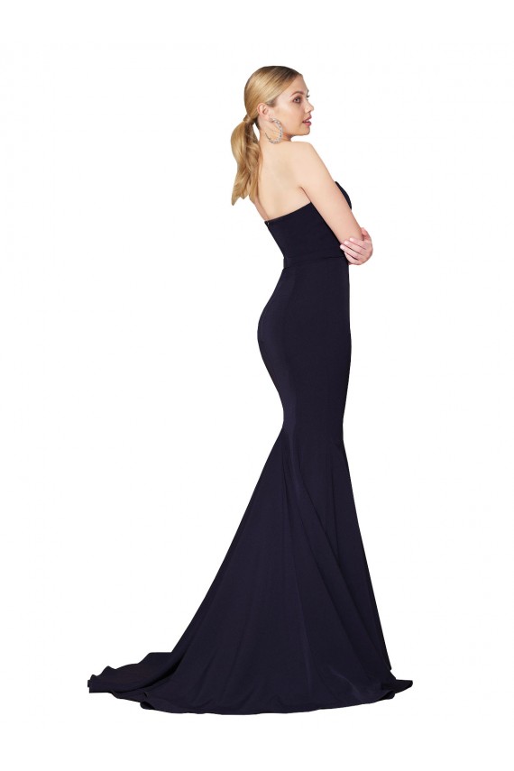 Boutique Bleu marine foncé Sirène Col Haut Balayage train Crêpe Stretch Longue Formelles Robes demoiselle d'honneur / Robes de soirée / Robes de bal