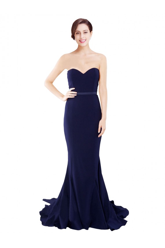 Boutique Bleu marine foncé Sirène Sans bretelle Balayage train Crêpe Stretch Longue Robes demoiselle d'honneur / Robes de bal