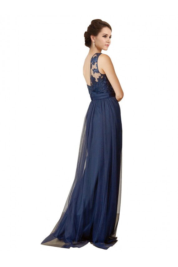 Boutique Bleu marine foncé Trapèze Balayage train Tulle Longue Robes demoiselle d'honneur