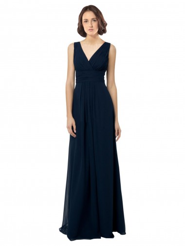 Boutique Bleu marine foncé Trapèze Col V Mousseline Longue Robes demoiselle d'honneur