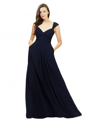 Boutique Bleu marine foncé Trapèze Col V Mousseline Longue Robes demoiselle d'honneur