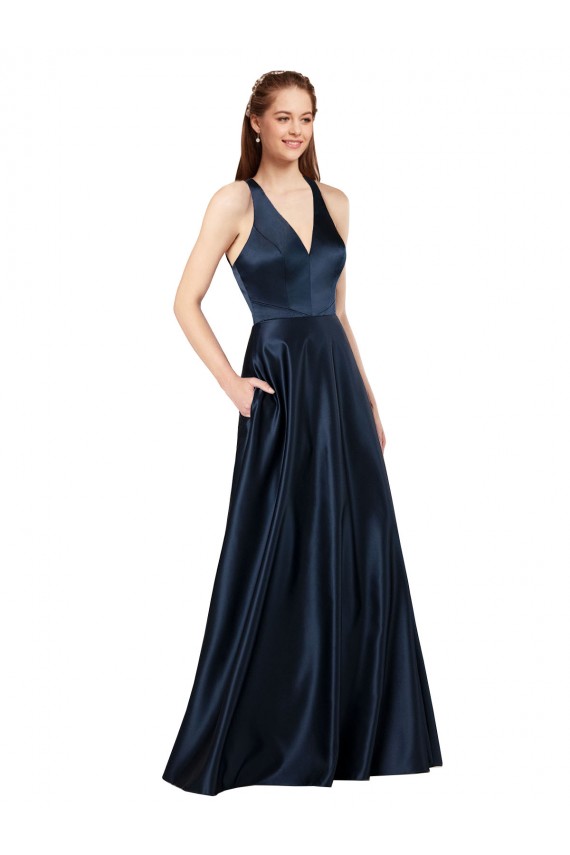 Boutique Bleu marine foncé Trapèze Col V Satiné Longue Formelles Robes demoiselle d'honneur / Robes de soirée / Robes de bal