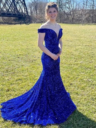 Boutique Bleu roi Fourreau Épaule Dénudée Balayage train Paillettes Velours Longue Robes de bal