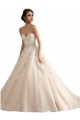 Boutique Ivoire & Champagne Princesse Col V Traîne cathédrale Tulle Dentelle Robes de mariée