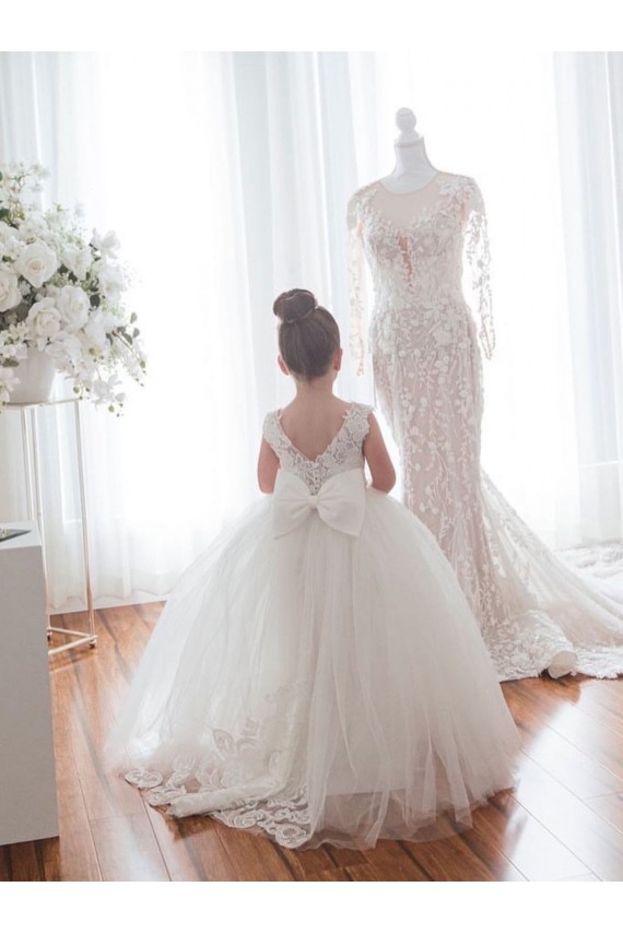 Boutique Ivoire Princesse Bateau Tulle Dentelle Longue Robes de demoiselle d'honneur - fillette