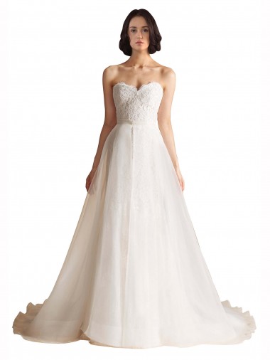 Boutique Ivoire Trapèze Balayage train Tulle Robes de mariée