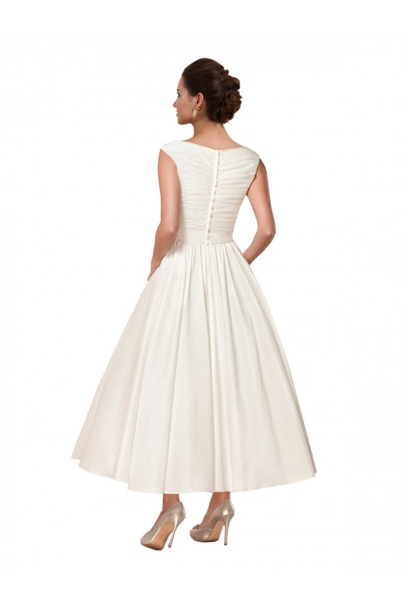 Boutique Ivoire Trapèze Col V Satiné Robes de mariée