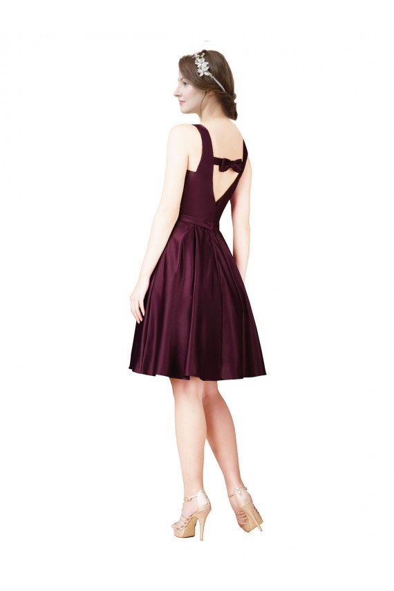 Boutique Trapèze Bateau Satiné Courte Robes demoiselle d'honneur / Robes de bal / Robes de cocktail