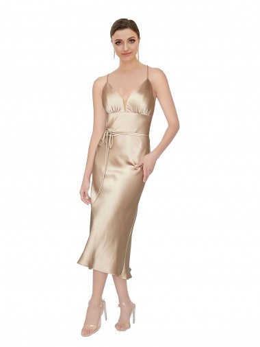 Boutique Trapèze Col V midi Satiné Soyeux Courte Robes demoiselle d'honneur / Robes de soirée / Robes de cocktail